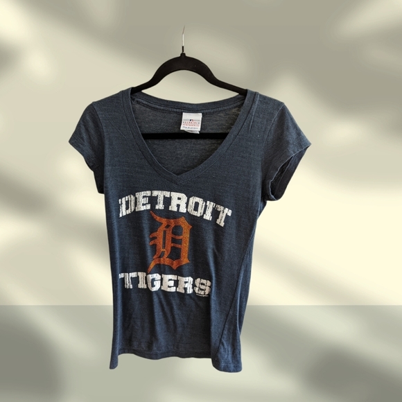 5th & Ocean Tops - Detroit Tigers MLB General Merchandise Tee